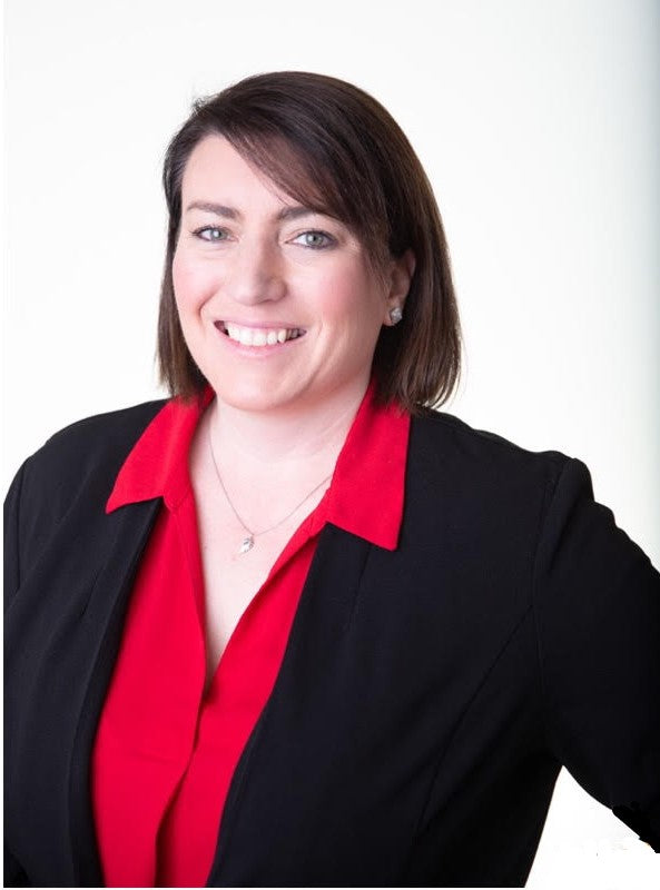 Lisa Matthews Headshot